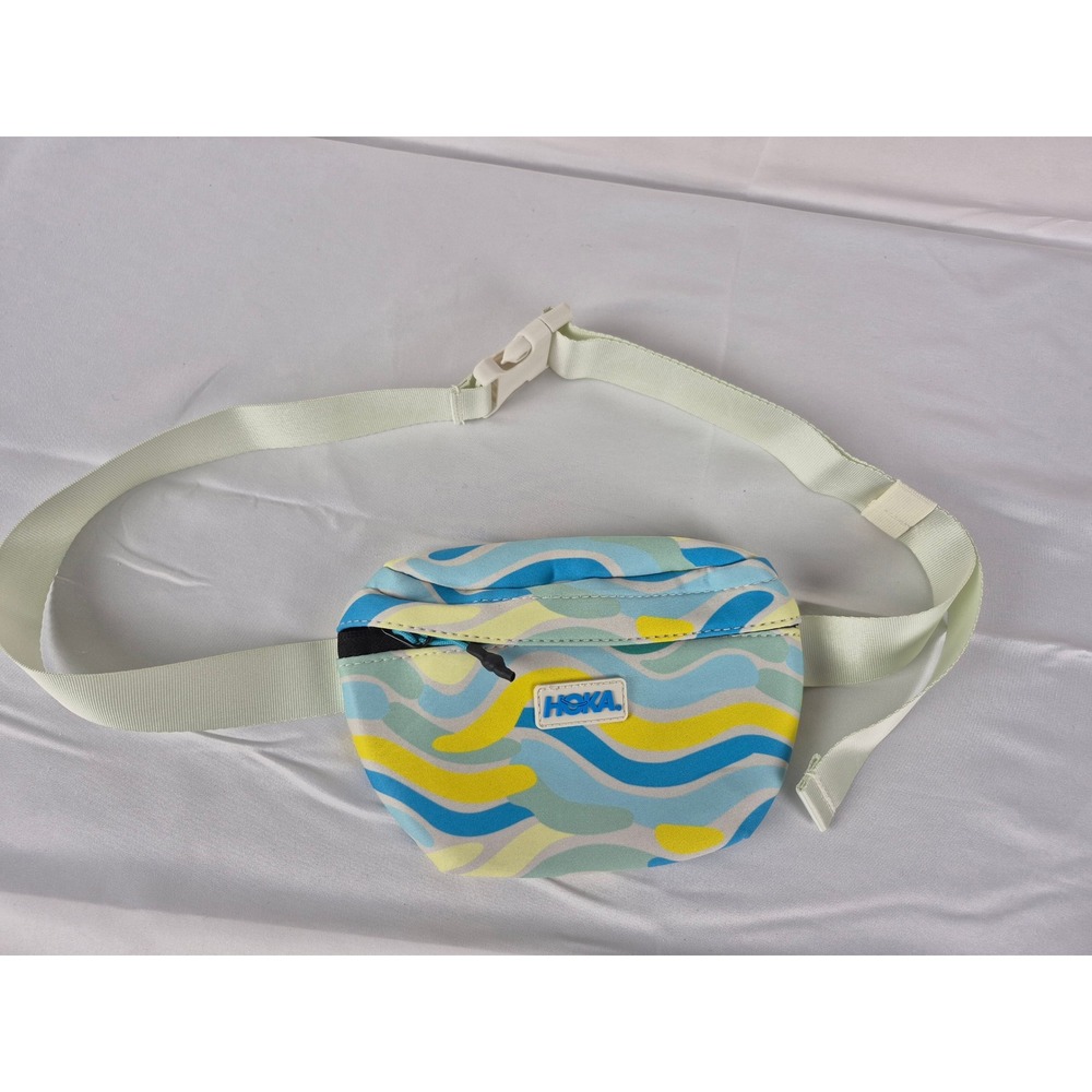 HOKA Running Belt Bag Fanny Pack Wave Print‎ Blue Yellow Unisex Waist Pack